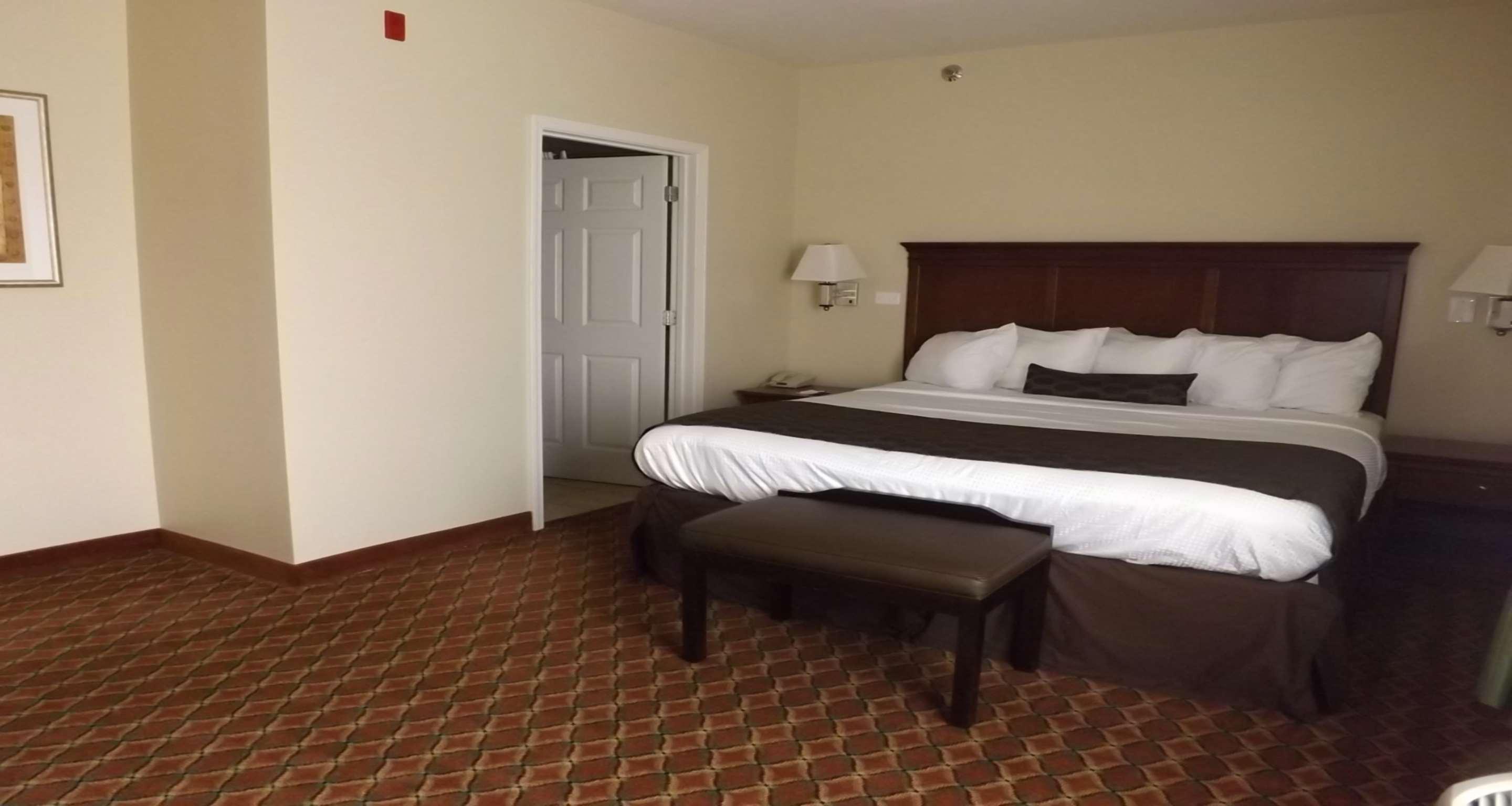 Best Western Plus Midamerica Hotel Mascoutah المظهر الخارجي الصورة
