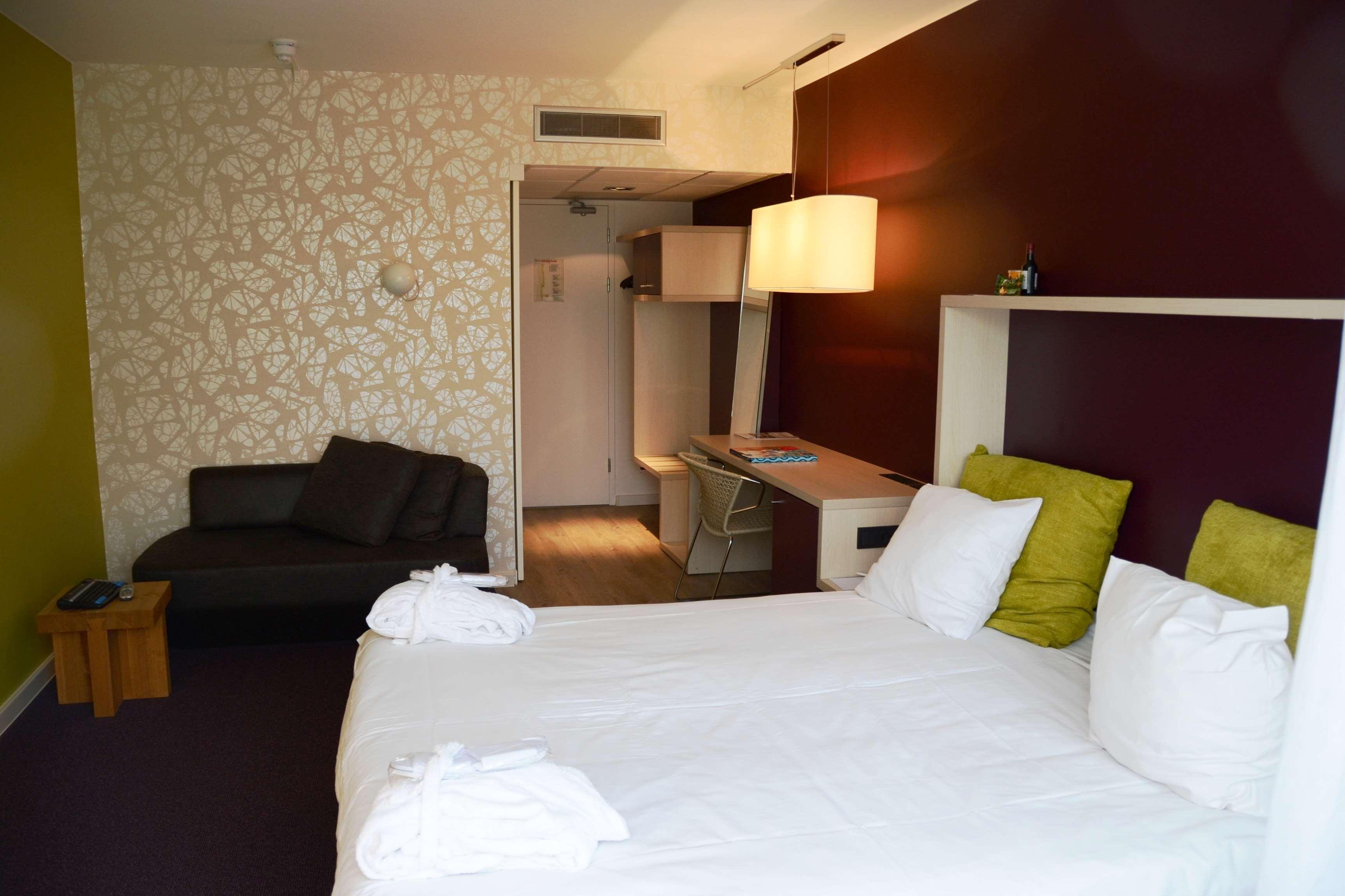 Best Western Plus Midamerica Hotel Mascoutah المظهر الخارجي الصورة