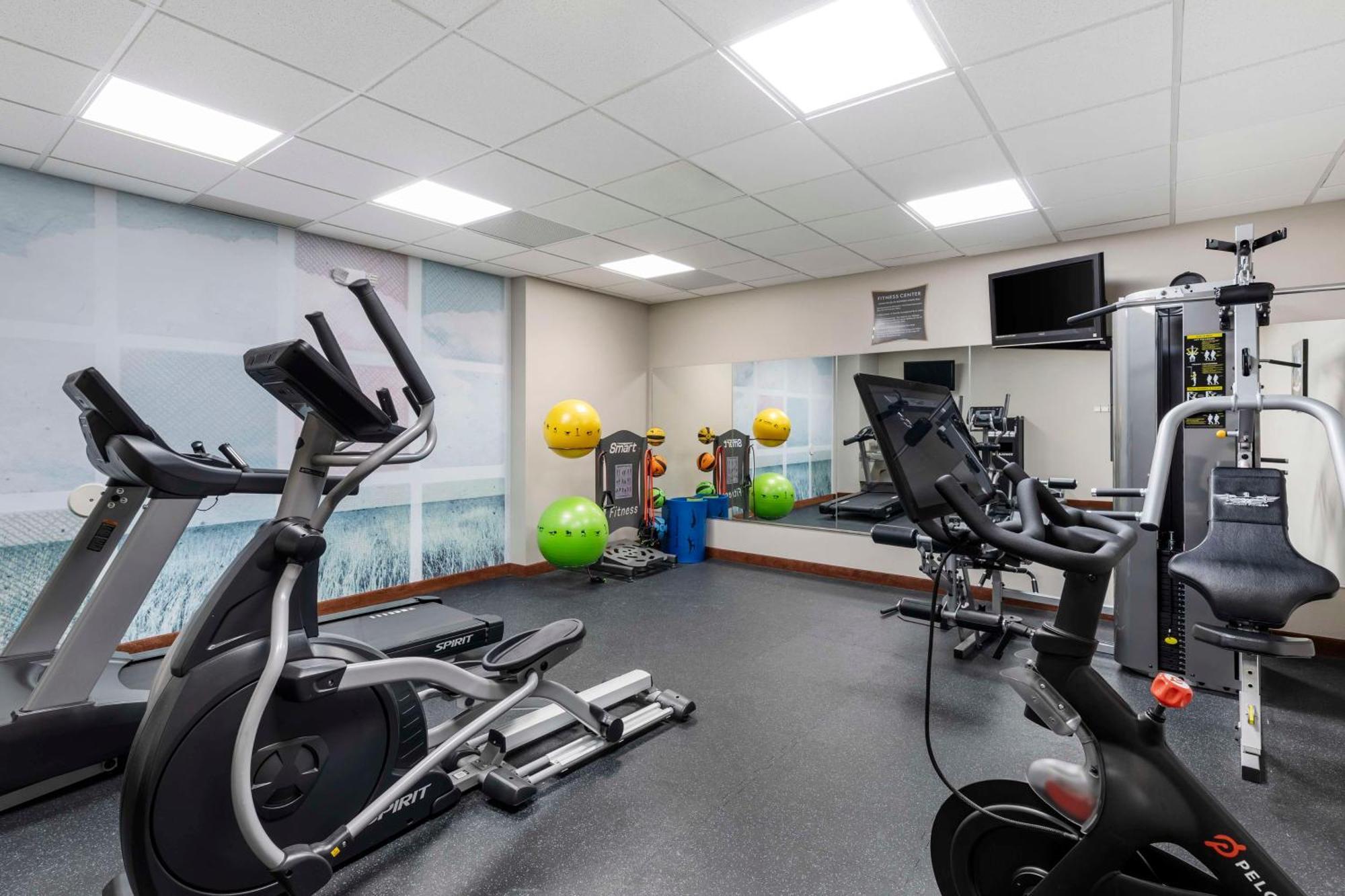 Best Western Plus Midamerica Hotel Mascoutah المظهر الخارجي الصورة